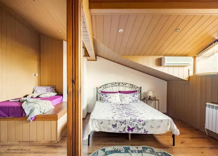 Willa Geranium Arbanasi